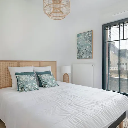 Appartement Pour Des A Six Sur La Cote Bretonne