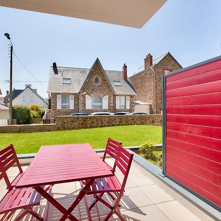 Appartement Pour Des A Six Sur La Cote Bretonne *